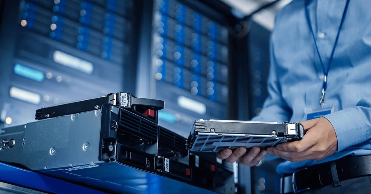 hardware-software-maintenance-C.jpg